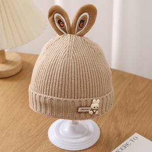 Caciula pentru copii, accesorizata cu urechiuse de iepuras, model minimalist, captuseala delicata, tematica little rabbit, 1 - 3 ani, maro - Img 4