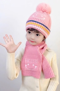 Caciula pentru copii, set doua piese, model hello cu pompom, fular asortat, tematica smiley face, 3 - 9 ani, roz - Img 2