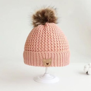 Caciula pentru copii, set doua piese, model moale si calduros cu pom pom si fular asortat, tematica I’m a baby bear, 1 – 5 ani, roz - Img 2