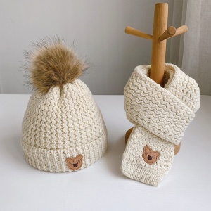 Caciula pentru copii, set doua piese, model moale si calduros cu pom pom si fular asortat, tematica I’m a baby bear, 1 – 5 ani, bej - Img 3