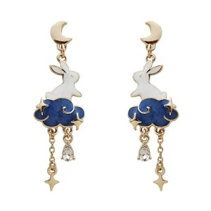 Cercei dama, model cu iepurasi pe nori pufosi, accesorizati cu stelute si cristale, tematica sweet dream fairytale, albastru cu alb