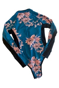 Costum de baie intreg, maneca lunga, inchidere cu fermoar, slip brazilian, verde, imprimeu floral roz RO - Img 2