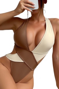 Costum de baie, o piesa, model duo incitant, decolteu generos si chilot decupaj clasic croi ingust, tematica elegant summer maro cu bej