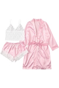 Set 3 piese, lenjerie tip pijama sexy, satin si dantela, halat, bustiera si pantalon scurt, roz