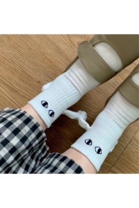 Soseste unisex, model haios accesorizat cu manute cu magnet, tematica let’s be friend, marime 38 – 42, albe - Img 4