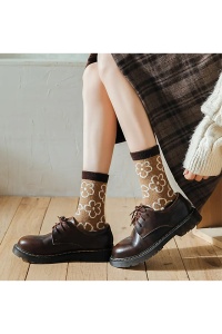 Sosete dama, model calduros cu imprimeu grafic, tematica fashion winter, marime 38 – 42, maro deschis - Img 2