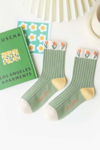 Sosete dama, model chic elegant cu imprimeu floral, tematica I love spring flowers, marime 38 – 42, verzi - Img 3