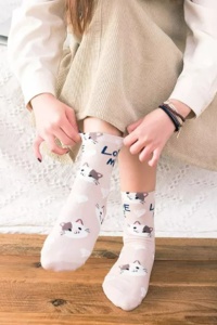 Sosete dama, moi si fine, cu mesaj “love me”, imprimeu animale, marime 36-42, bej - Img 2