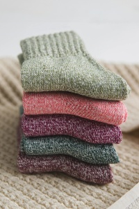 Sosete dama, set 5 perechi, model calduros si vesel, tematica cozy winter, marime 38 – 42, multicolore - Img 4