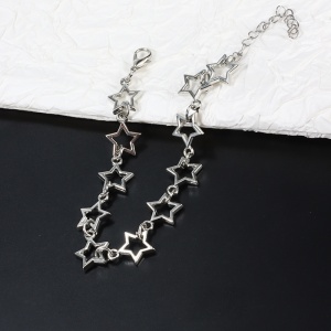 Bratara dama, model cu pandantive multiple tip stelute norocoase, tematica one in a milion, reglabila, argintie - Img 4