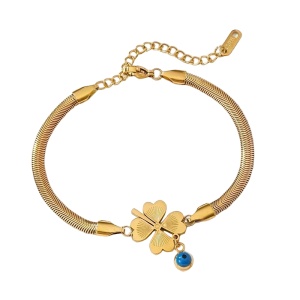 Bratara dama, model fashion cu pandantiv trifoi cu patru foi, accesoriu norocos, tematica lucky charm, aurie