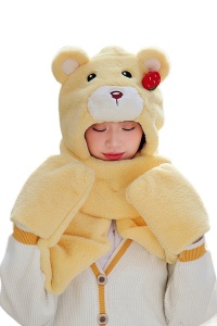 Caciula dama, model cap de ursulet voluminos, prelugire tip fular calduros cu loc special pentru maini tip manusi, tematica happy bear, marime universala, galben