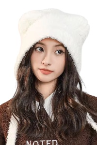 Caciula dama, model cu urechiuse si prindere sub barbie, tematica feeling cute, marime universala, alba