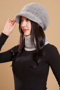 Caciula dama, set doua piese, model chic cu fular tip guler asortat, tematica cool winter, marime universala, gri - Img 3