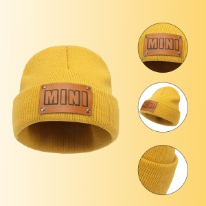 Caciula pentru copii, moale si calduroasa, model clasic, tematica mini me, marimea S, 0 – 12 luni, galbena - Img 2