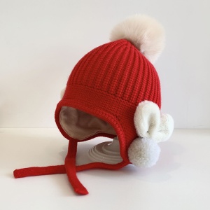 Caciula pentru copii, model cu pom pom si prindere reglabila sub barbie, accesorizata cu iepurasi la urechi, tematica little bunny in the winter, 1 – 3 ani, rosie - Img 3