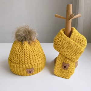 Caciula pentru copii, set doua piese, model moale si calduros cu pom pom si fular asortat, tematica I’m a baby bear, 1 – 5 ani, galbena - Img 3