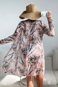 Costum de baie dama, 3 piese, model confortabil elegant pentru vara, sutien tip bustiera, chilot cu fronseu si cover up cu maneci lungi roz - Img 2