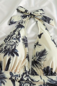 Costum de baie, o piesa, model dragut si delicat, prindere dupa gat, spate gol si chilot decupaj clasic, tematica elegant summer bej - Img 4