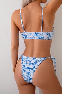 Costum de baie, set 2 piese, model deosebit, vesel, sutien tip bustiera si chilot decupaj clasic croi ingust, tematica summer dream alb cu albastru - Img 3