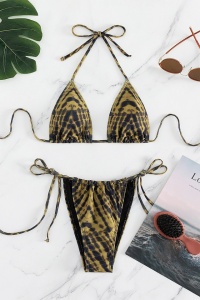 Costum de baie, set 2 piese, model minimalist indraznet, sutien cupe triunghiulare si chilot decupaj clasic croi ingust reglabil, tematica sexy summer maro - Img 3