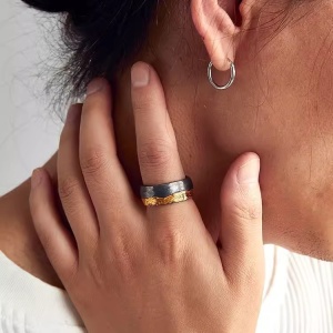 Inel unisex, model retro deosebit, tematica strong bond personality, reglabil, negru cu auriu, - Img 4