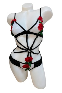 Lenjerie erotica body sexy, sutien cu pushup, chilot tanga, negru - Img 4