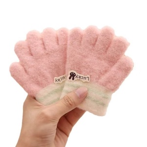 Manusi pentru copii, model pufos si vesel, manseta elastica cu detalii de contrast, tematica lucky bunny, unisex, marime 3 – 8 ani, roz - Img 2