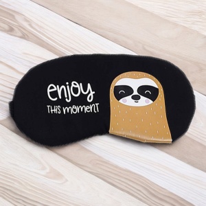 Masca de dormit, model cu animalute cute, rezerva cu gel, prindere elastica, tematica enjoy the moment, unisex, neagra - Img 3