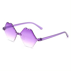 Ochelari de soare pentru copii, unisex, model cool unicat, tematica lips don't lie, marime universala, mov