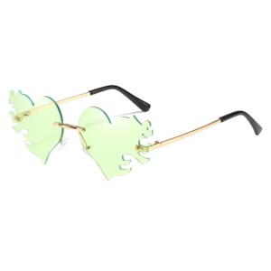 Ochelari de soare pentru femei, model hot cu inimioara, tematica let's party, marime universala, verzi