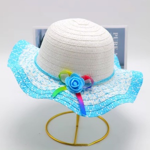 Palarie de soare, copii, model cute elegant pentru fetite, accesorizat cu flori si fundita rainbow, prindere sub barbie, margine ondulata, tematica happy summer, marime universala, albastra - Img 2