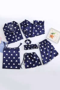 Pijama dama 4 in 1, haine de stat in casa, 7 piese, satin, camasa, maieu, pantalon lung si chilot tip pantalon scurt, albastru cu inimioare - Img 4