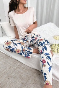 Pijama dama, set 2 piese, bluza cu maneca scurta si pantaloni lungi, model deosebit cu imprimeu floral, tematica lovely flowers, multicolor - Img 3