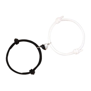 Set bratari cuplu cu inima magnet, tip sfoara, reglabile, lucrate manual, neagra si alba