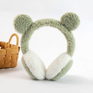 Acoperitori pentru urechi, protectie impotriva frigului, model casti dama pufoase cu urechiuse de ursulet, tematica funny winter, marime universala, verzi - Img 3
