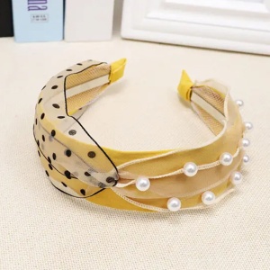 Bentita pentru par cu nod, model delicat si pretios, imprimeu cu buline si accesorii perlute, marime universala, galbena - Img 2