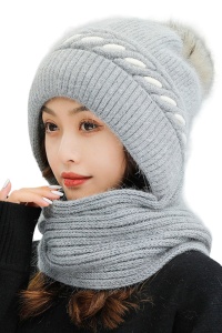 Caciula dama, model fashion cu pom pom si imitatie urechi tip fular reglabil, captuseala moale si calduroasa, detaliu distinctiv prin contrast, marime universala, gri