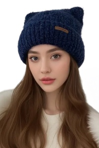 Caciula dama, model street style cu urechiuse de ursulet, calduroasa, tematica fancy winter, marime universala, albastra inchis