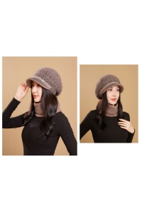 Caciula dama, set doua piese, model chic cu fular tip guler asortat, tematica cool winter, marime universala, maro - Img 4