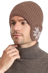Caciula iarna, model cu protectie intarita pentru urechi, imprimeu fulg de zapada, captuseala moale si fina, tematica happy winter, unisex, marime universala, maro - Img 4