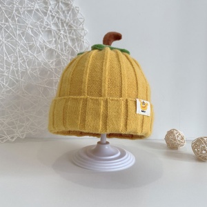 Caciula pentru copii, model delicat cu codita de dovleac, tematica sweet pumpkin, 3 luni – 3 ani, galbena - Img 2