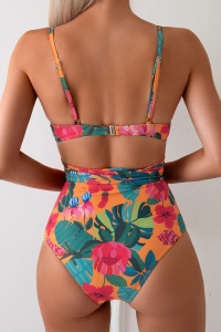 Costum de baie, 2 piese, model vesel indraznet, sutien prindere crossbody si chilot decupaj clasic croi ingust, tematica explozie de culori multicolor - Img 2
