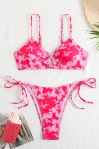 Costum de baie, set 2 piese, model deosebit, vesel, sutien tip bustiera si chilot decupaj clasic croi ingust, tematica summer dream rosu cu roz - Img 4