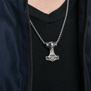 Lant cu pandantiv Mjolnir toporul lui Thor, model viking style, unisex, argintiu, - Img 2