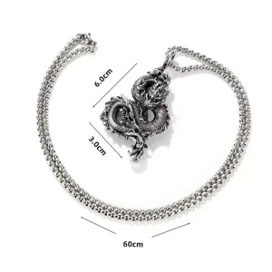 Lant cu tematica mitologie chinezeasca, pandantiv dragon fioros, unisex, argintiu, - Img 4