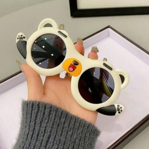 Ochelari de soare pentru copii, unisex, model cu ursulet prietenos, tematica teddy the friendly buddy, marime universala, albi - Img 3