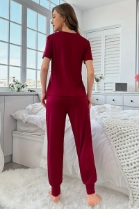 Pijama dama, set 2 piese, bluza cu maneca scurta si pantaloni lungi, model lejer si deosebit cu imprimeu tip text, tematica hello weekend, visiniu - Img 2