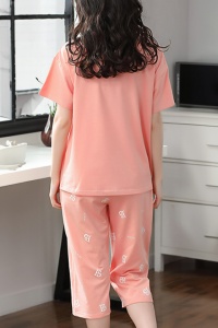 Pijama dama, set doua piese, bluza maneca scurta si pantaloni trei sferturi, model minimalist, simplu delicat, tematica be cozy, peach - Img 2