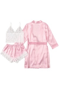 Set 3 piese, lenjerie tip pijama sexy, satin si dantela, halat, bustiera si pantalon scurt, roz - Img 2